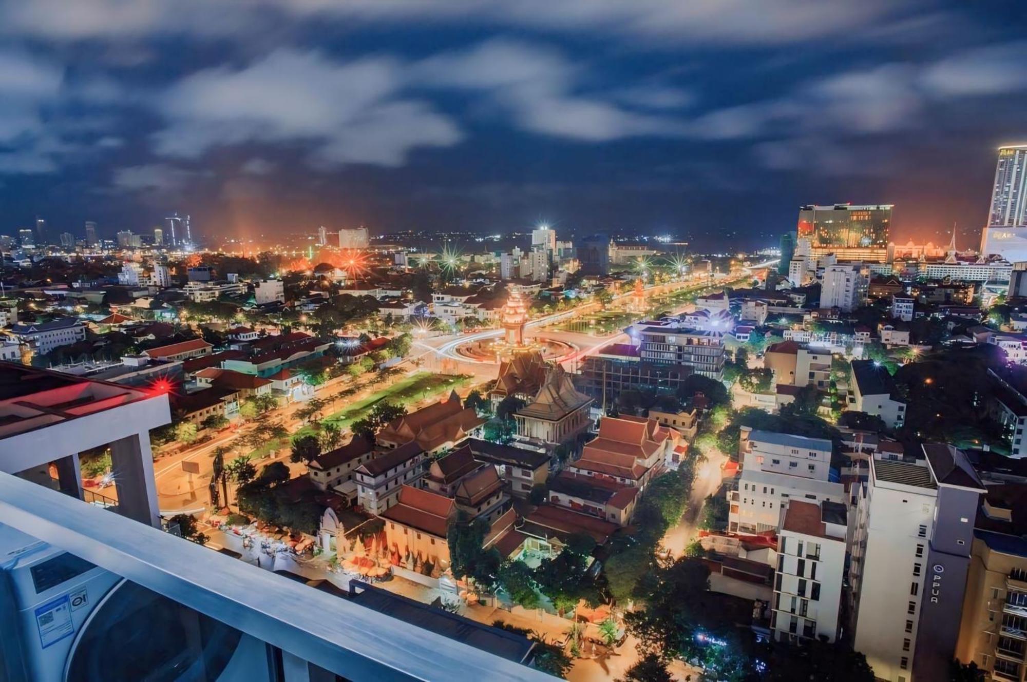 Hotel Serviced Condo Unique Infinity Pool With Mekong River View Πνομ Πενχ Εξωτερικό φωτογραφία